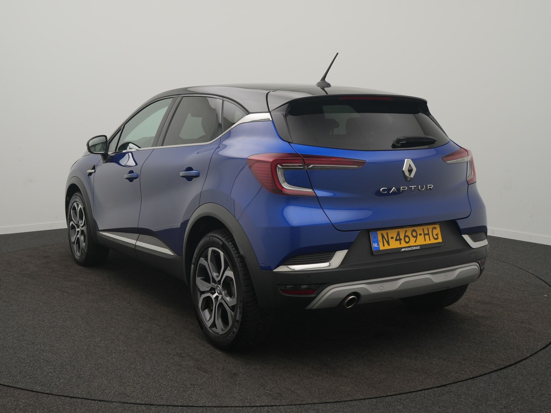 Renault Captur 1.0 TCe 90 Intens - RIJKLAARPRIJS - All Seaso, Auto's, Voorwielaandrijving, 12 maanden, Gebruikt, Blauw