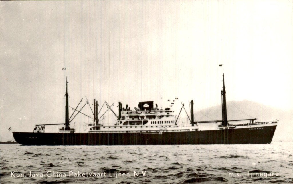 m.s. Tjinegara - Kon. Java-China-Paketvaart Lijnen .V., Ophalen of Verzenden, 1920 tot 1940, Ongelopen, Overijssel