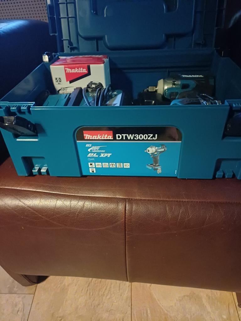 Makita DTW300ZJ Slagmoersleutel Set, Ophalen, Variabele snelheid, Overige typen, Zo goed als nieuw