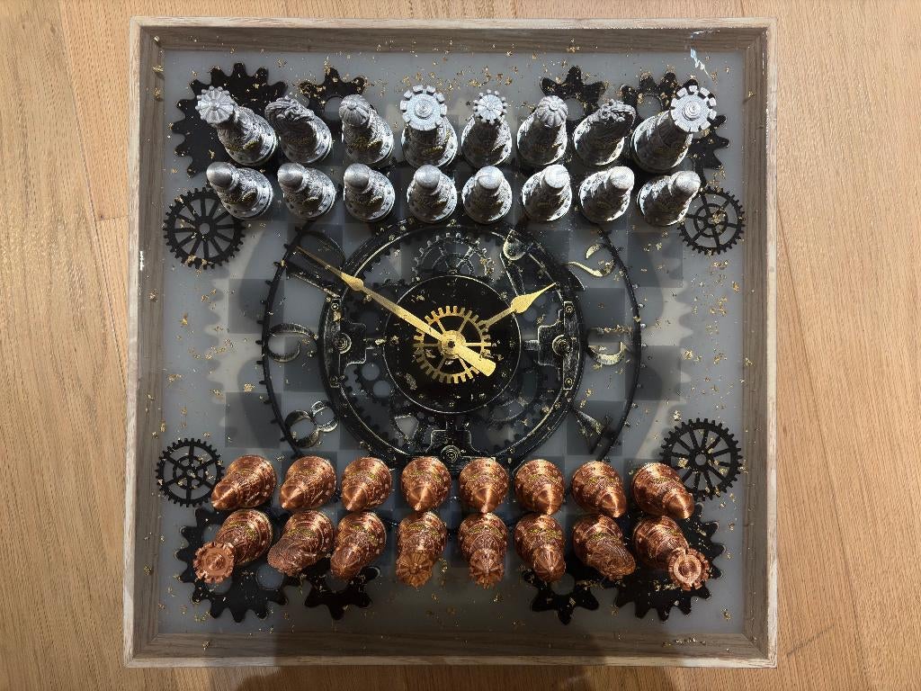 Uniek schaakbord " Time " enig excemplaar, Een of twee spelers, Ophalen of Verzenden, Nieuw