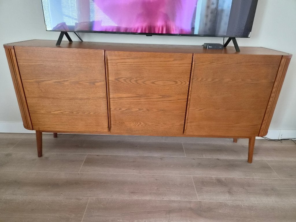 Dressoir Nous Capana kleur walnoot, Huis en Inrichting, Kasten | Dressoirs, Ophalen, Met deur(en), 150 tot 200 cm, Zo goed als nieuw