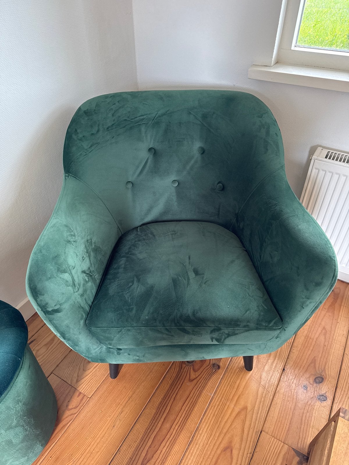 Groene fluwelen fauteuil met poef, Ophalen, Zo goed als nieuw, Stof, 75 tot 100 cm