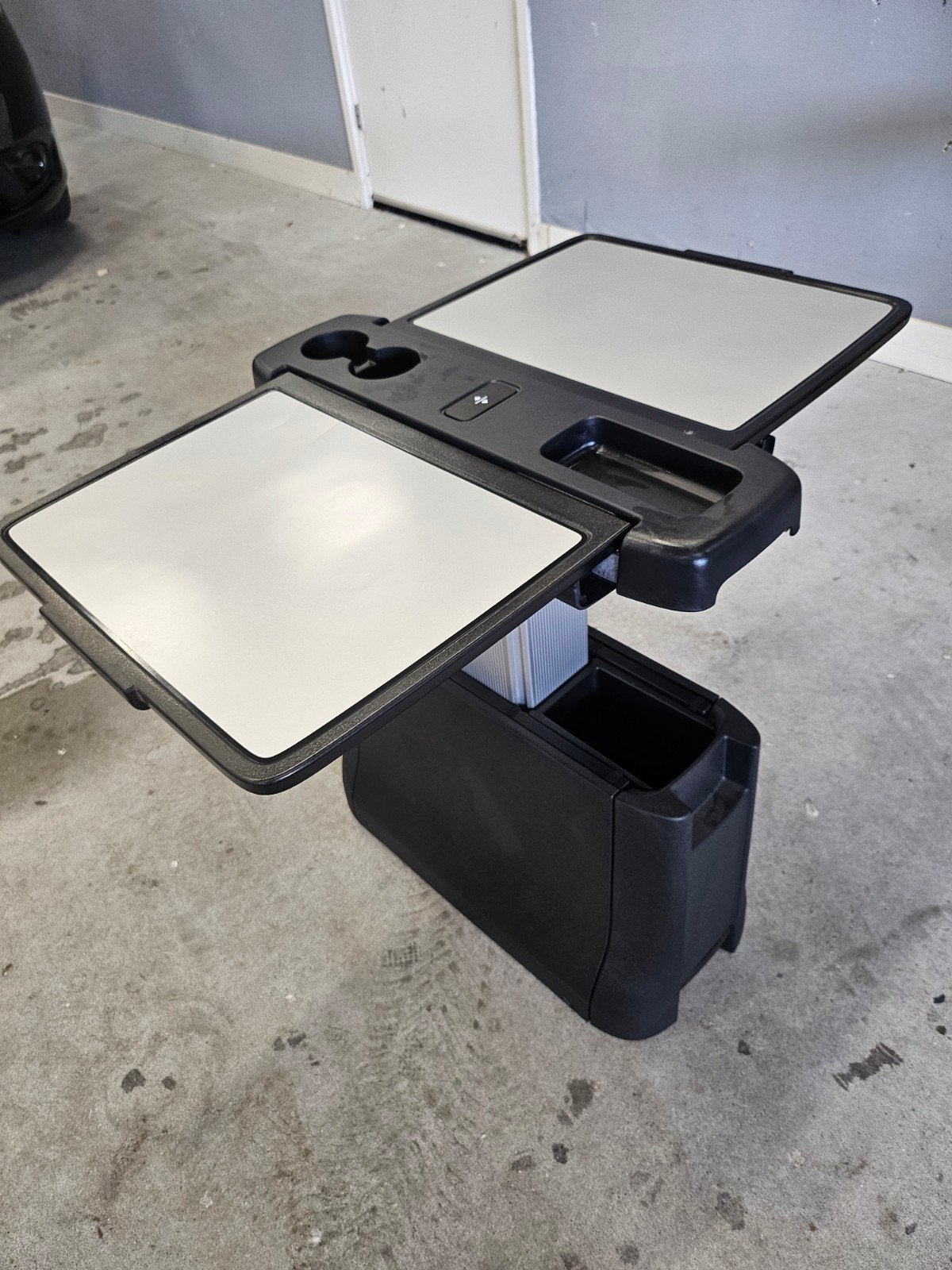 Inklaptafel Mercedes V-klasse en Vito W639, Ophalen, Nieuw, Mercedes-Benz