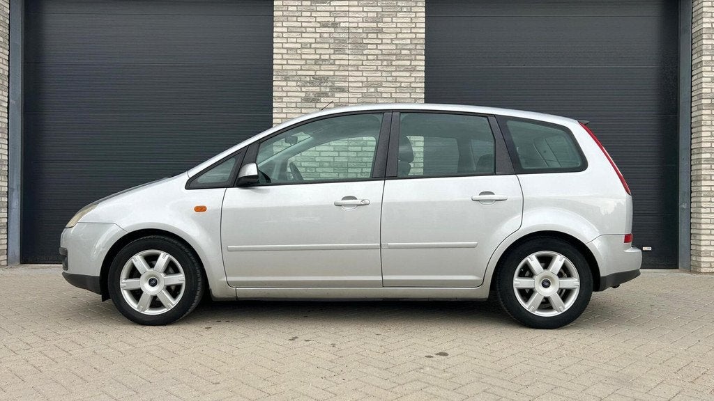 Ford Focus C-Max 1.8/Airco/CruiseContr/125PK/Trekhaak/Nw Apk, Voorwielaandrijving, Gebruikt, 4 cilinders, Bluetooth