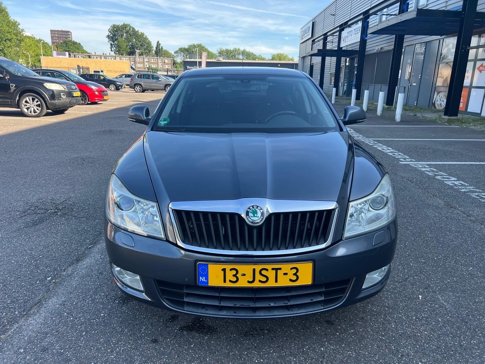 Skoda Octavia 1.8 TSI 118KW AUT 2009 Grijs, Auto's, 15 km/l, 4 cilinders, 160 pk, Origineel Nederlands