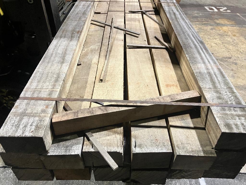 Hardhout-Piquia–balken-liggers-randbalk-staanders-100x150mm, Ophalen, Nieuw, Hardhout, 250 cm of meer