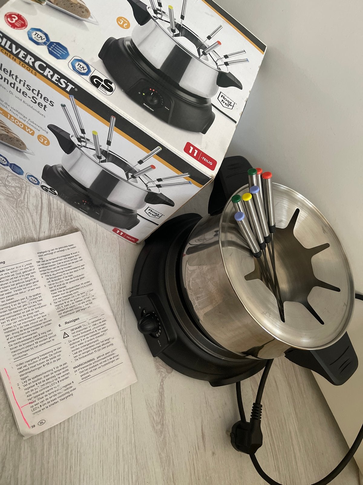 SilverCrest Elektrische Fondue-Set - Zo goed als nieuw, Witgoed en Apparatuur, Fonduesets, Ophalen of Verzenden, Zo goed als nieuw