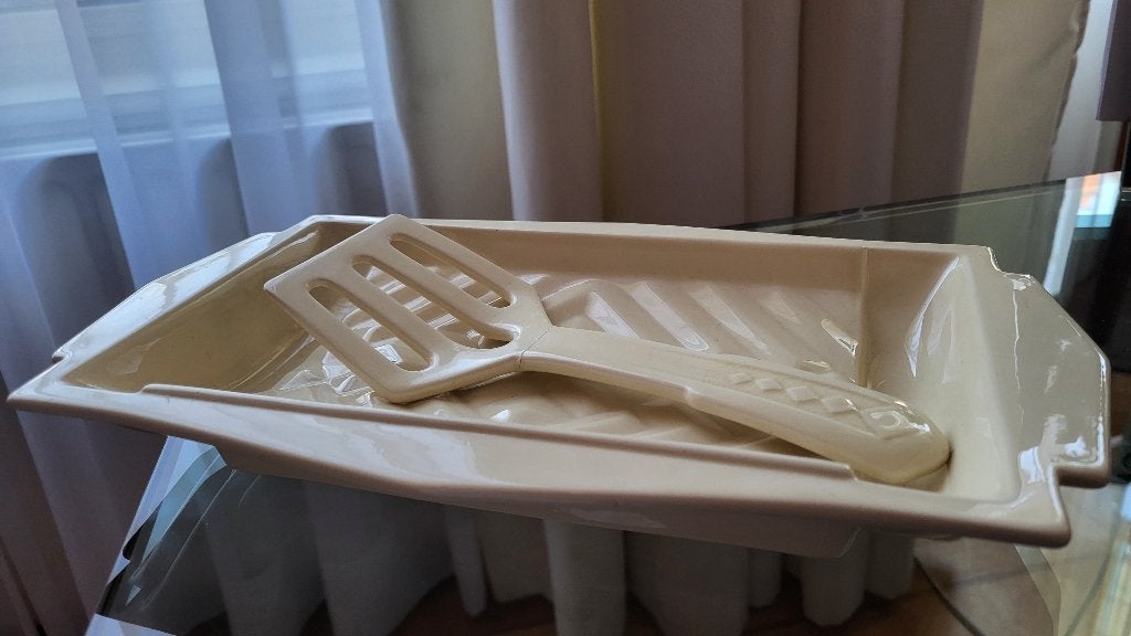 Asperge schaal Societe Ceramique Maestricht aardewerk, Ophalen