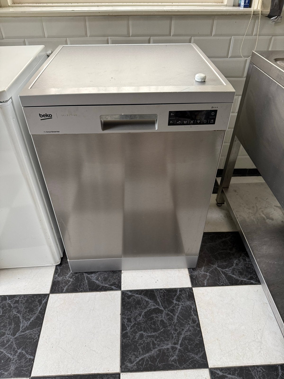 Beko SelectLine vaatwasser - Goed werkend, Ophalen of Verzenden, Gebruikt, Vrijstaand, 60 cm of meer