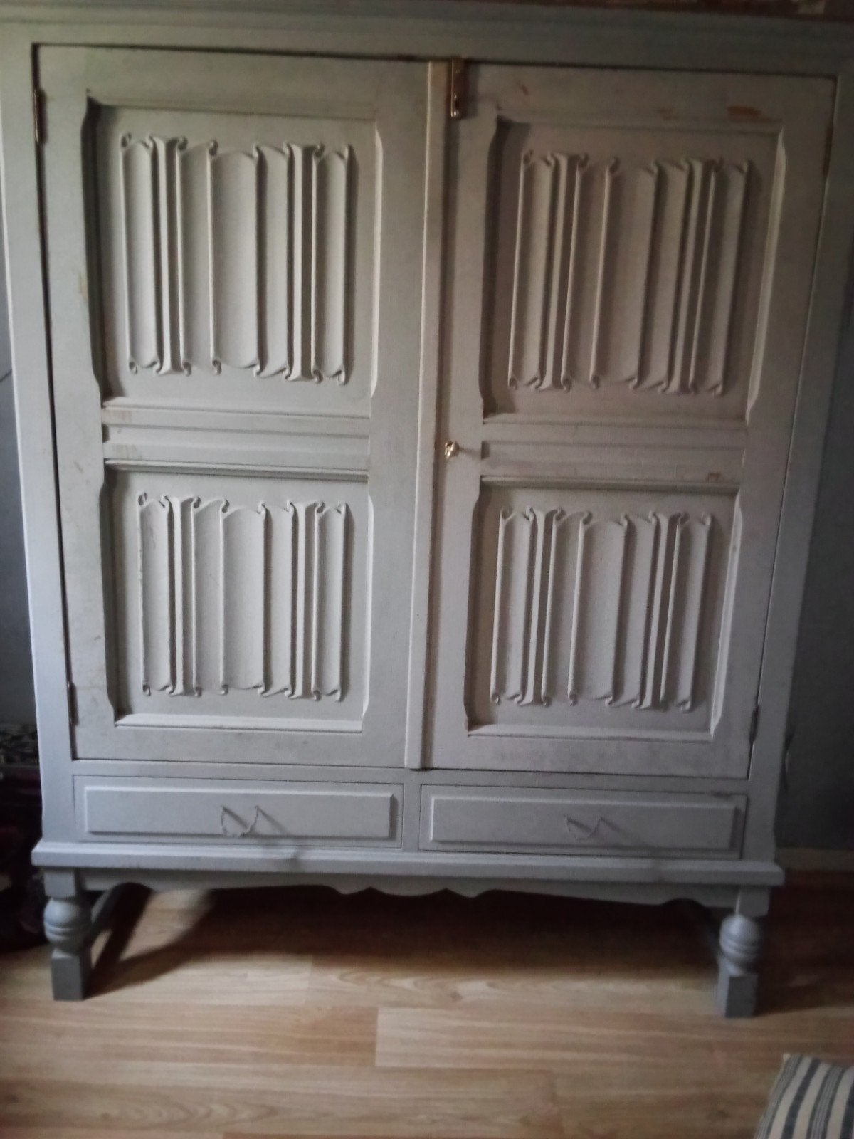 Landelijke kast, Ophalen