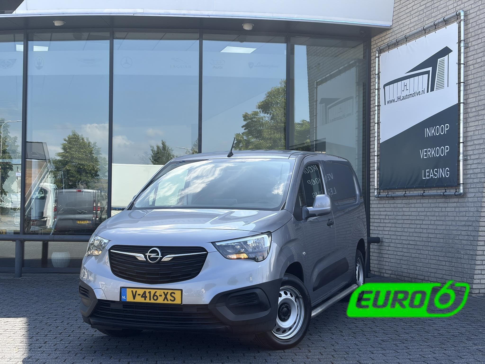 Opel Combo 1.5D L2H1*NAVI*A/C*CRUISE*HAAK*CARPLAY*PDC*SIDEBA, Auto's, Bestelauto's, Voorwielaandrijving, Stof, Gebruikt, Euro 6