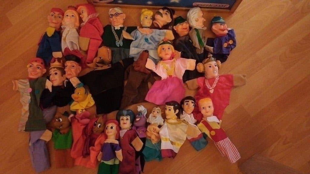 poppenkast met poppen, Ophalen, Zo goed als nieuw, Overige typen