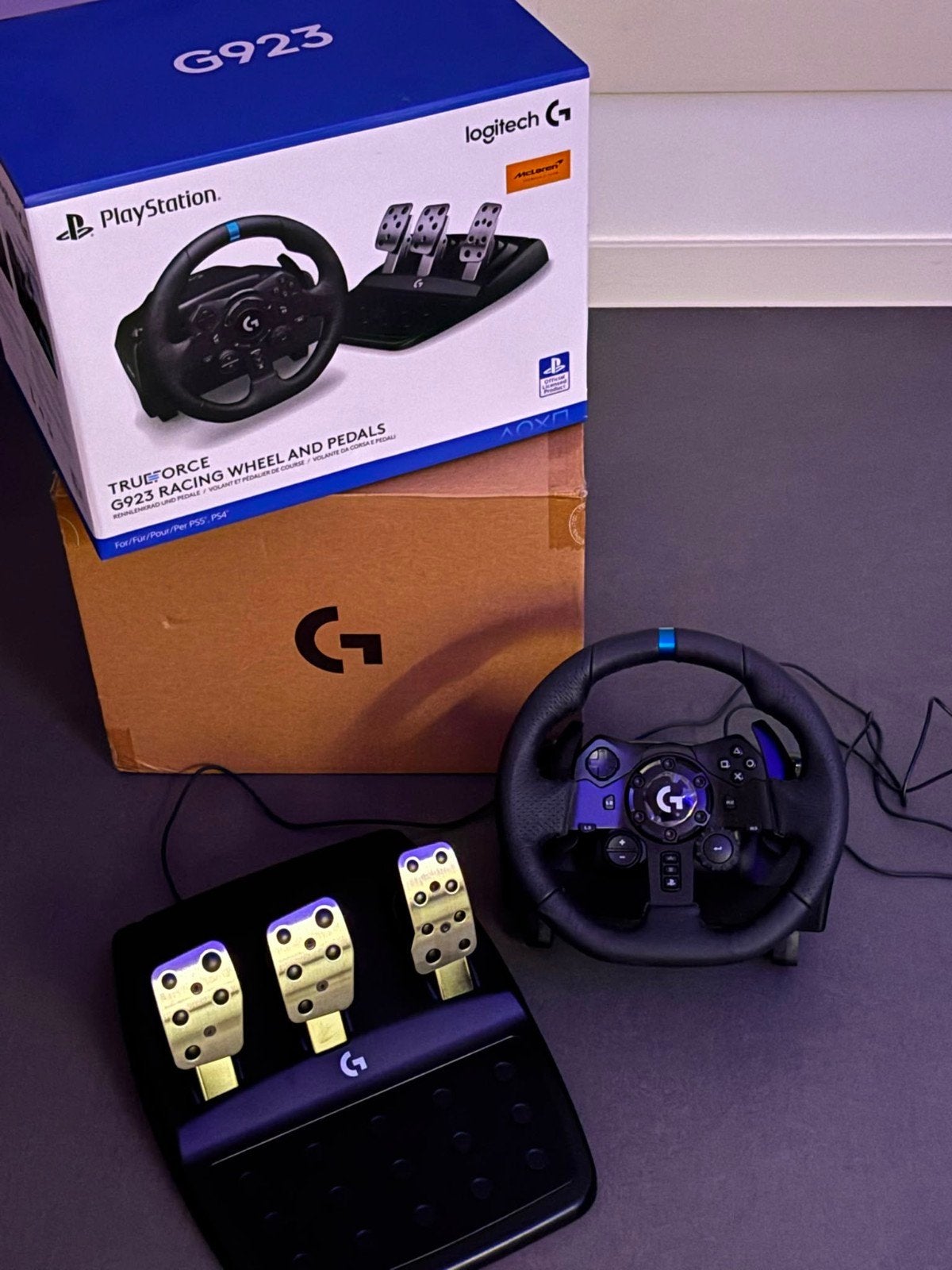 Logitech G923 racestuur en pedalen voor PlayStation/PC, Ophalen, Racestuur, Force feedback, PlayStation