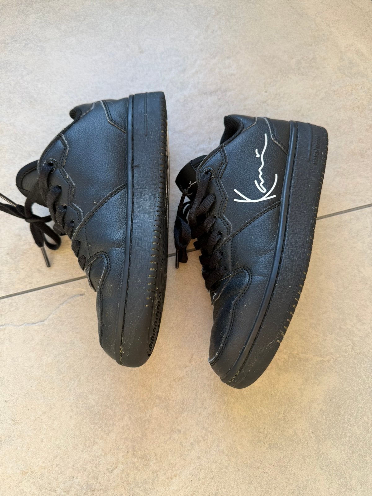 Sneakers jongens merk kani maat 36,5 kleur zwart, Ophalen of Verzenden, Zo goed als nieuw, Jongen, Schoenen