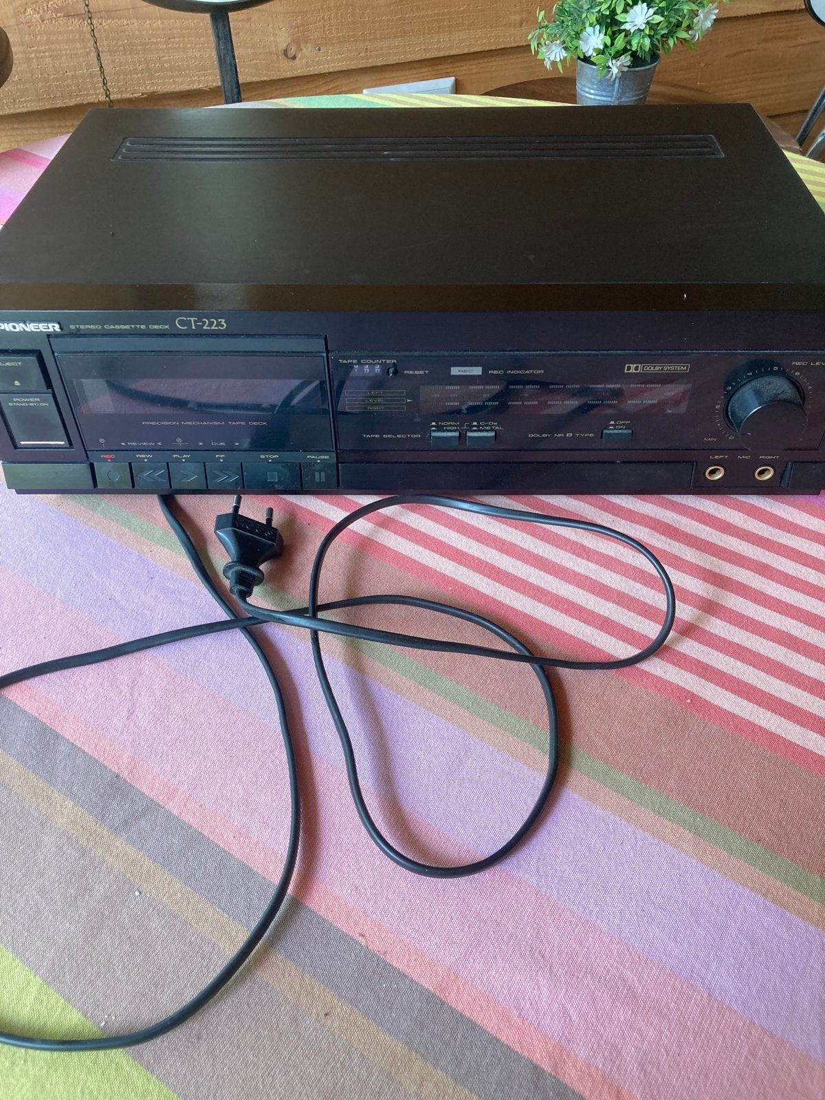 Pioneer CT-223 Stereo Cassettedeck - Vintage Audio, Ophalen of Verzenden, Enkel, Tiptoetsen