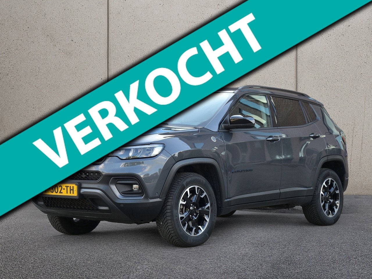 Jeep Compass 4xe 240 Plug-in Hybrid Electric Trailhawk | Pan, Automaat, Verwarmde buitenspiegels, 4 cilinders, Bedrijf