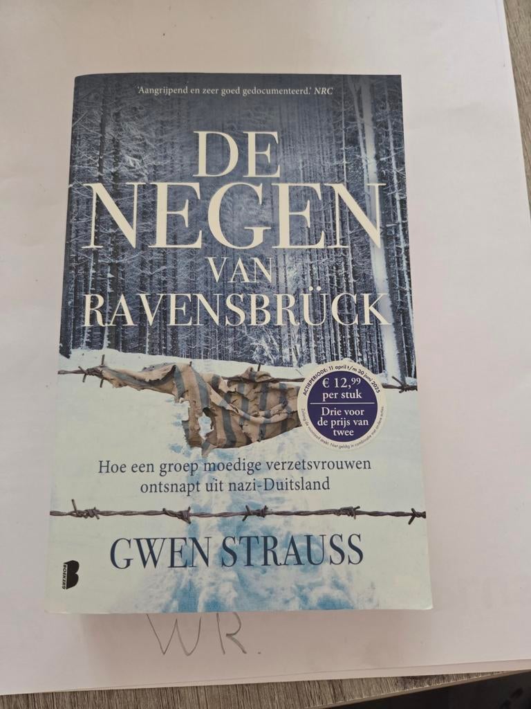 De Negen van Ravensbrück - Gwen Strauss, Ophalen of Verzenden