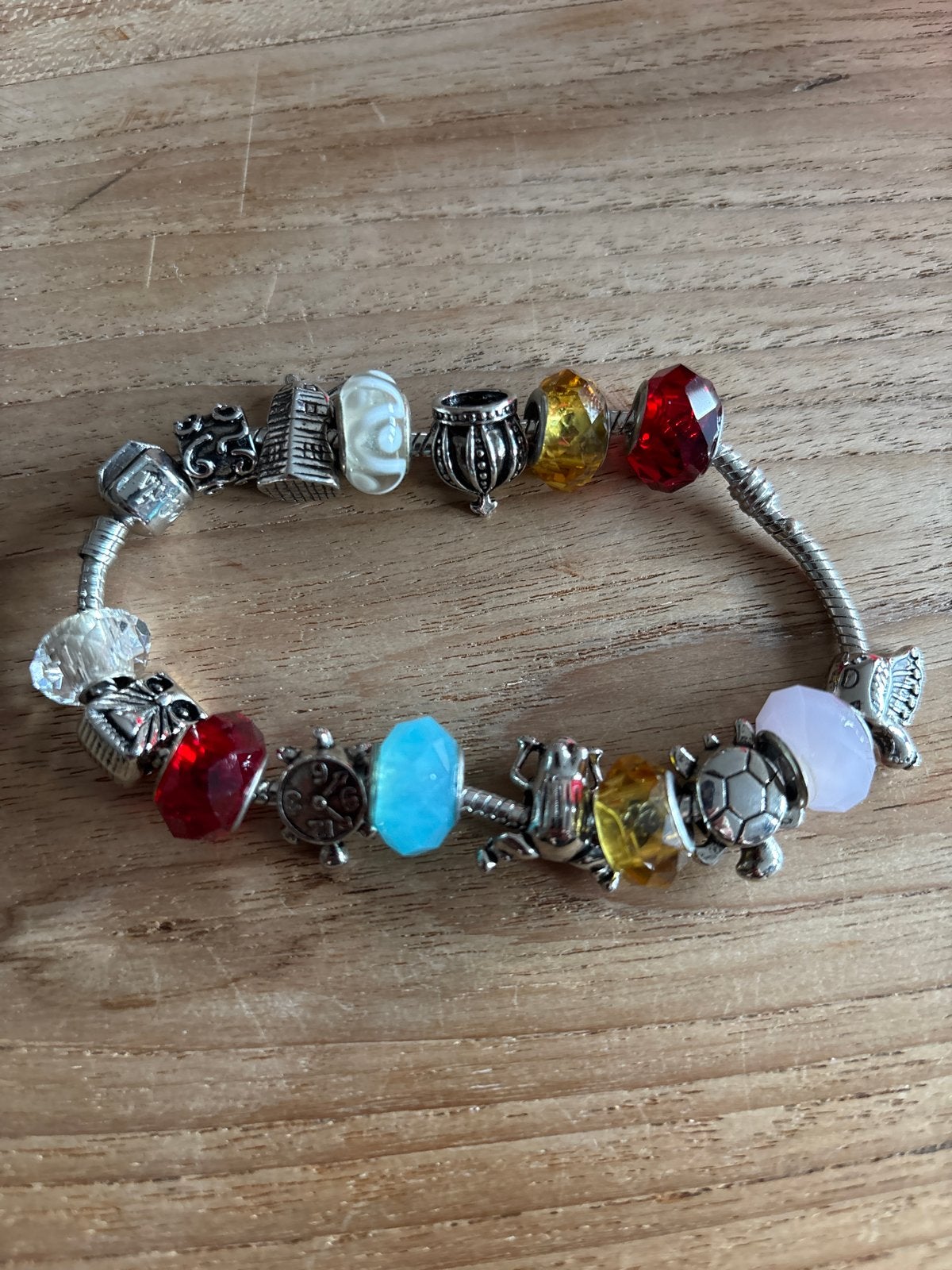 Trollbeads bedelarmband met diverse kralen, Sieraden, Tassen en Uiterlijk, Overige merken, Gebruikt, Ophalen of Verzenden, 4 bedels of meer