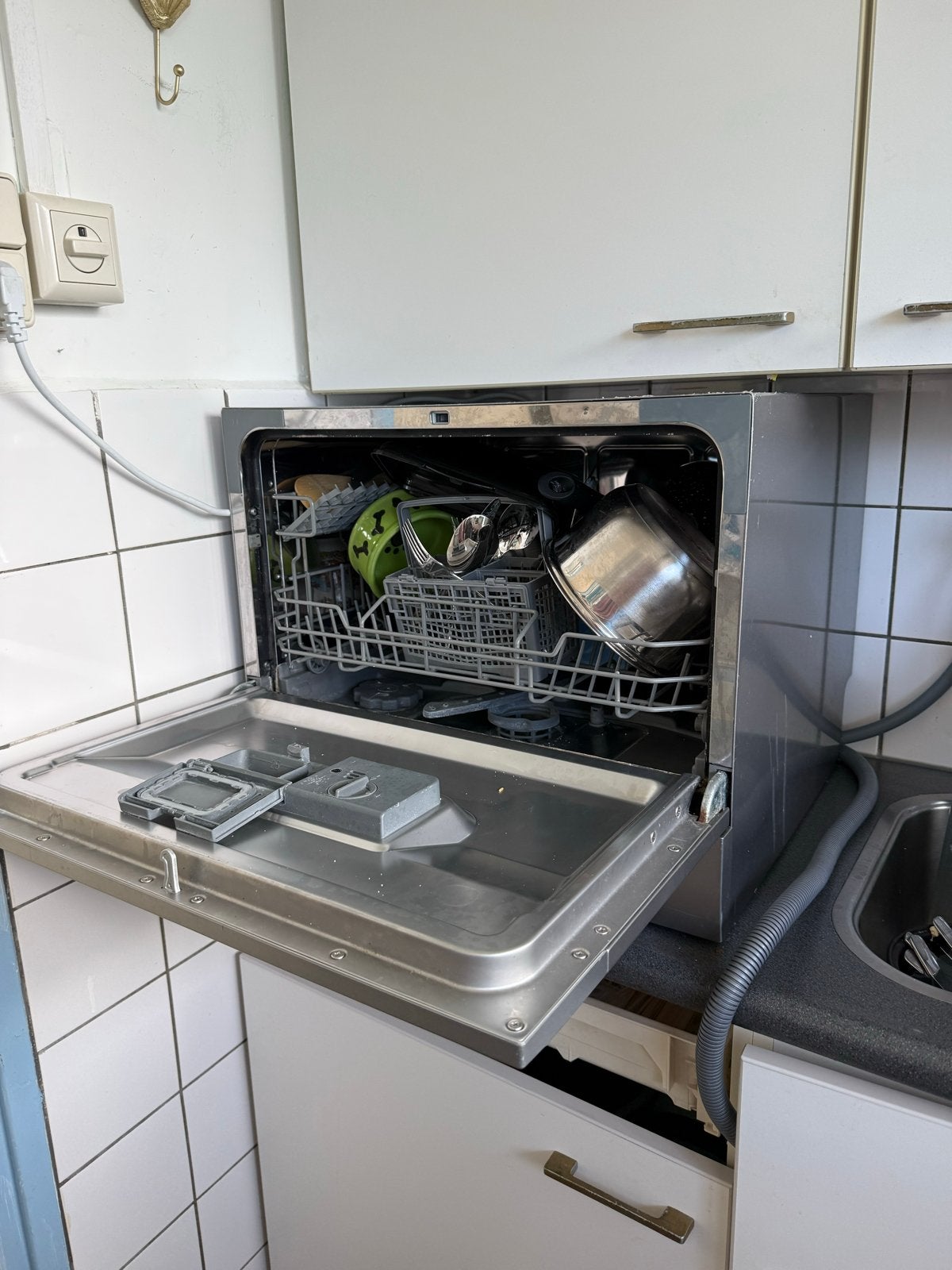 Compacte mini vaatwasser voor op het aanrecht, Witgoed en Apparatuur, Ophalen, Gebruikt, Vrijstaand, Minder dan 45 cm