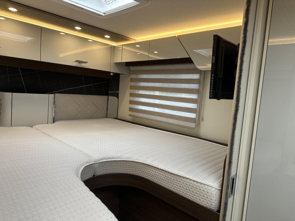 Foto 21 van Bürstner Elegance 910 G E&P Mercedes ALDE A