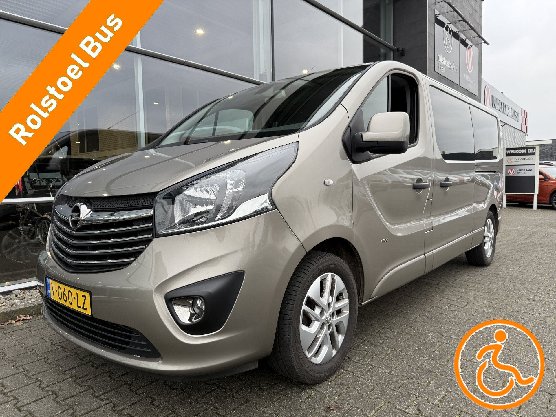 Opel Vivaro 5+1 Rolstoelbus 1.6 CDTI L2H1 Edition EcoFlex (M, Auto's, Bestelauto's, Voorwielaandrijving, Stof, Gebruikt, 4 cilinders