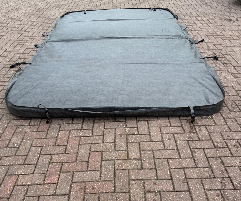 Zwemspa cover 4.00 x 2.30 Aquatic 1 in nieuwstaat, Ophalen, Zo goed als nieuw, Afdekzeil