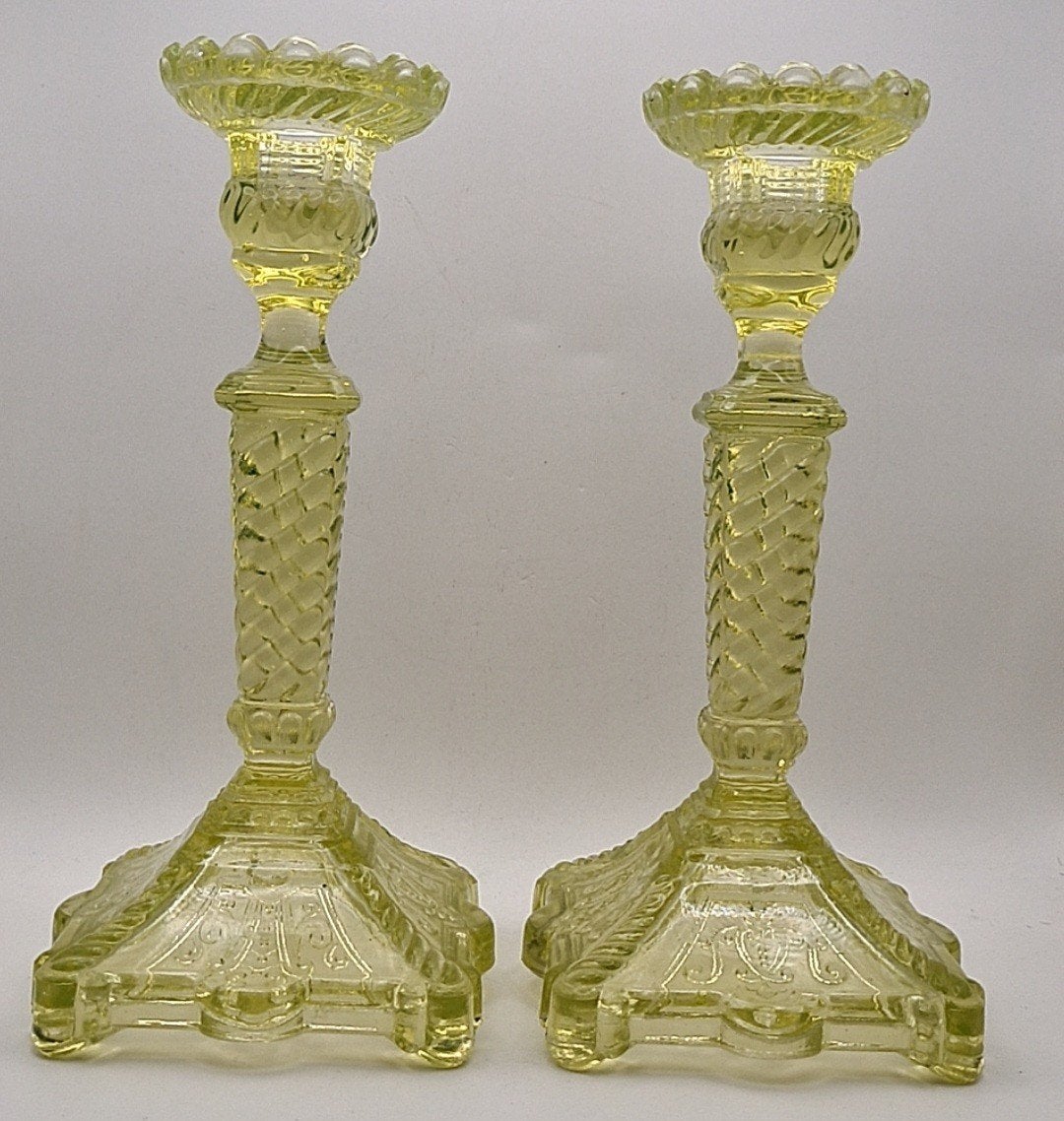 uranium glas kandelaars diep Anna groen, Antiek en Kunst, Ophalen of Verzenden