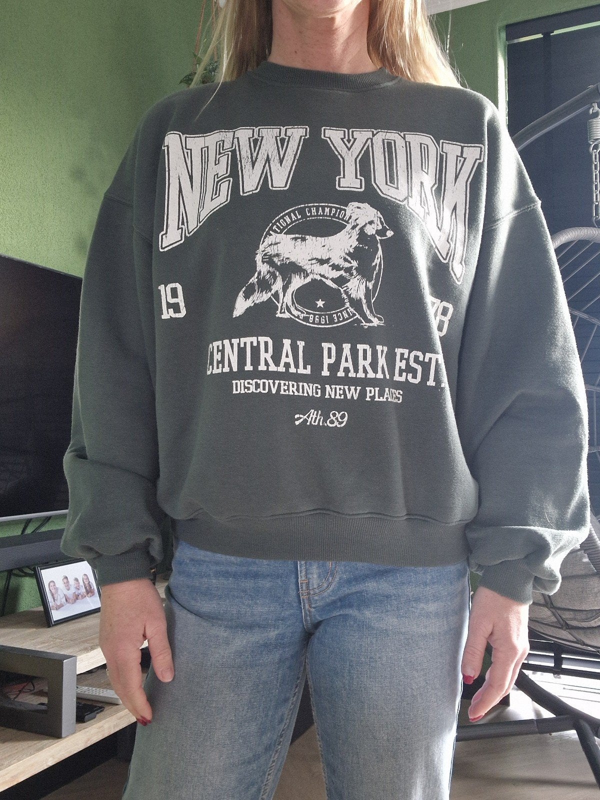 Mooie sweater Bershka, Maat 34 (XS) of kleiner, Gedragen, Groen, Bershka