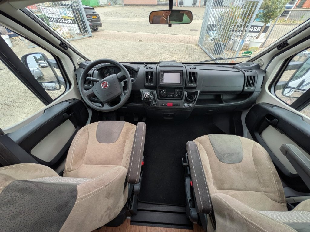 Foto 16 van Dethleffs/ Fiat 2.3Jtd 150pk alle campers in prijs verlaagd