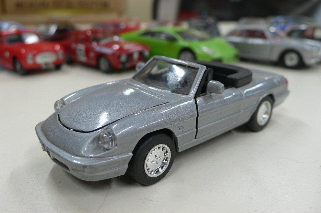 alfa romeo spider met softop -ars/ros models italie   1/43, Verzenden, Nieuw, Auto, Overige merken