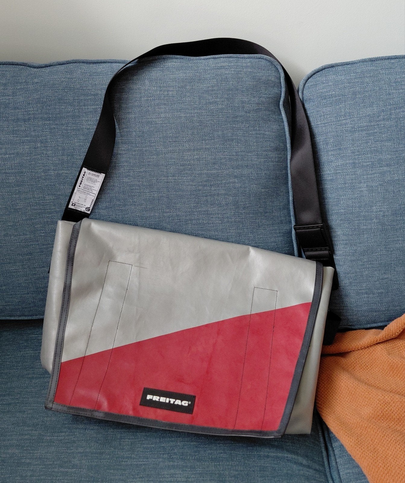 Freitag old model -large messenger bag - unused 500x300 mm, Ophalen of Verzenden, Nieuw, Rood, Overige merken