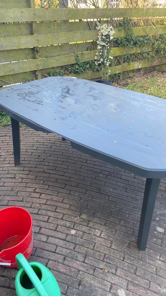 Tuittafel groen, Ophalen of Verzenden, Gebruikt, Ovaal, Kunststof