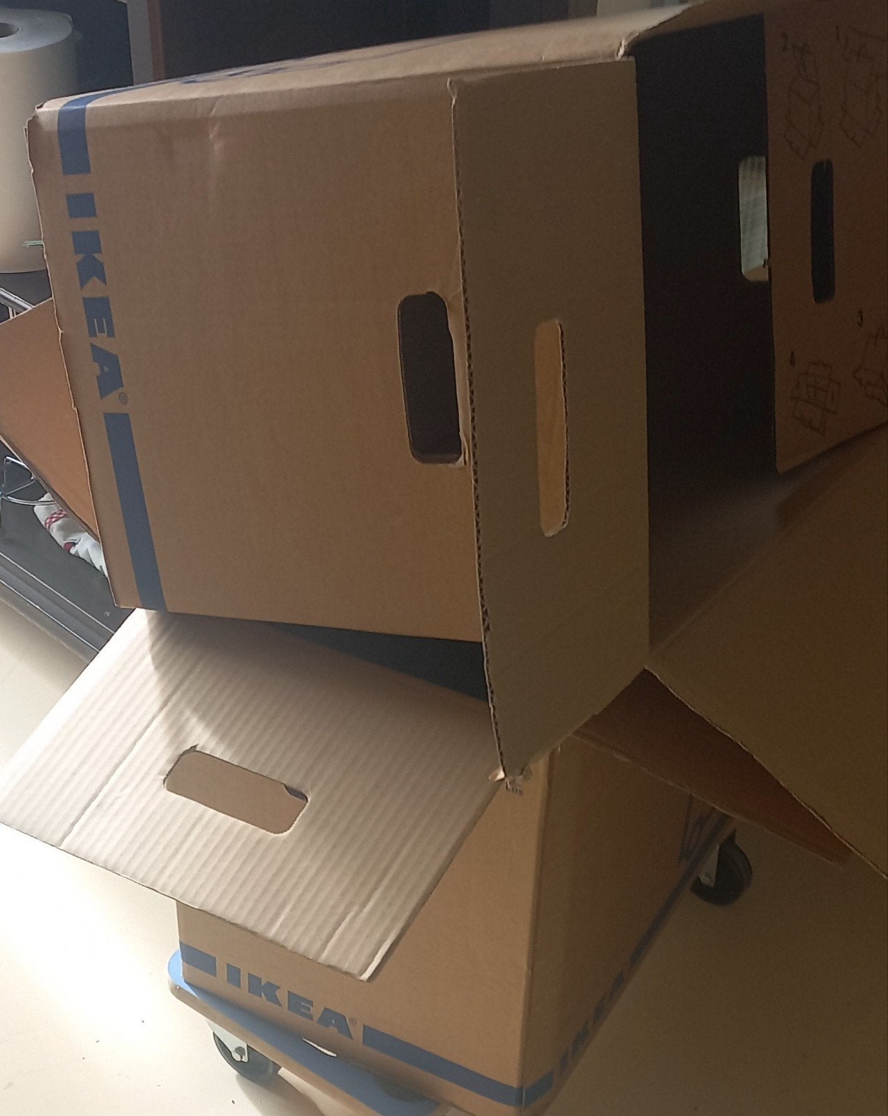 Set van 4 stevige IKEA verhuisdozen (max. 30 kg), Ophalen, Minder dan 40 cm, 35 tot 50 cm, Doos