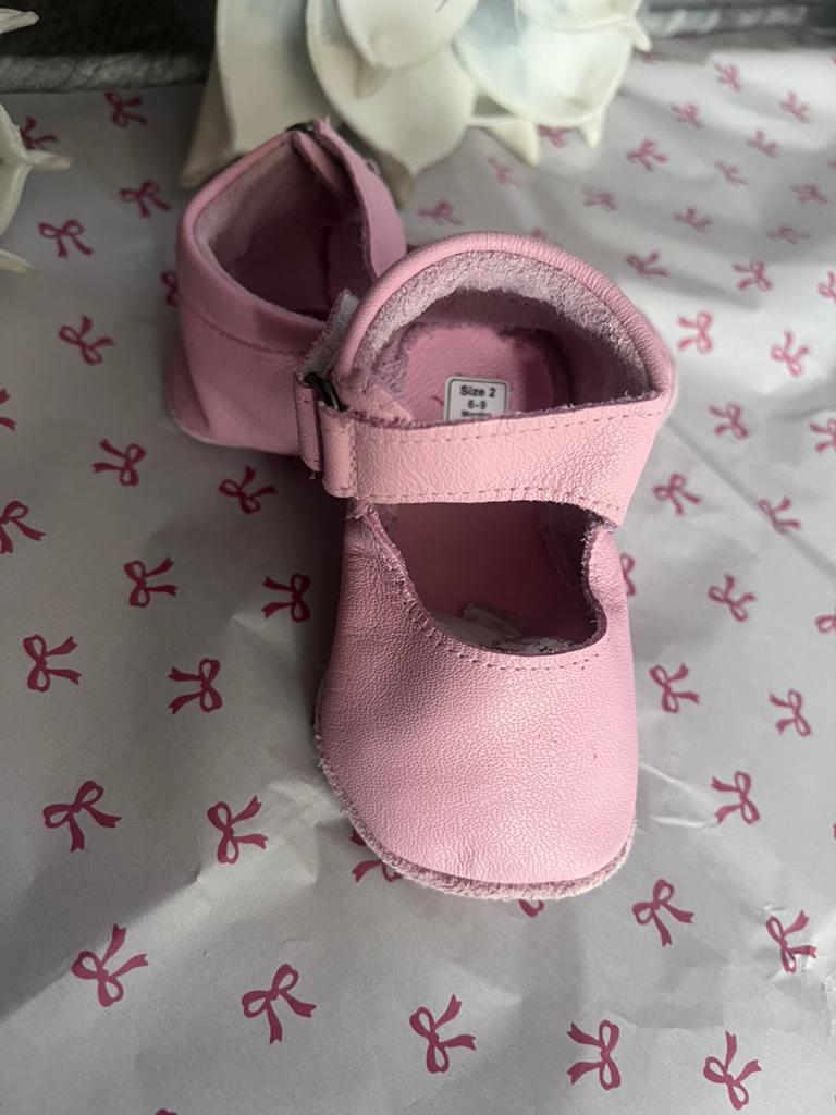 Baby Slofjes/Schoentjes Baby Paws Roze, Kinderen en Baby's, Babykleding | Schoentjes en Sokjes, Slofjes, Meisje, Nieuw, Ophalen of Verzenden