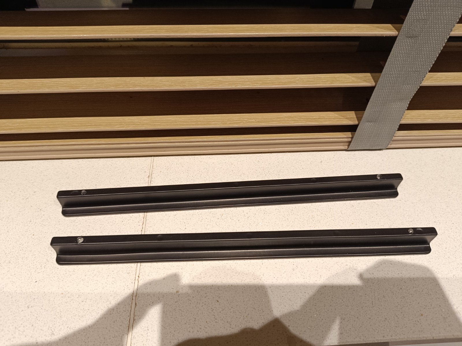 IKEA HACKÅS Handgreep, antraciet, 300 mm, Ophalen of Verzenden, Zo goed als nieuw, Overige materialen, Overige typen