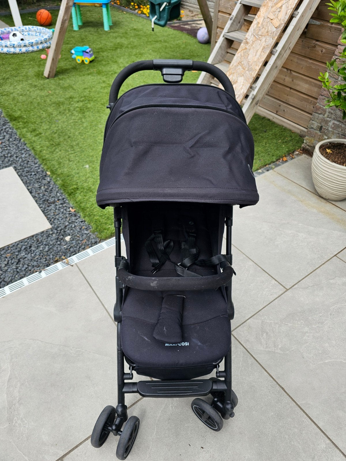 Maxi-Cosi Lara² Compacte Kinderwagen - Ideaal voor Reizen, Ophalen of Verzenden