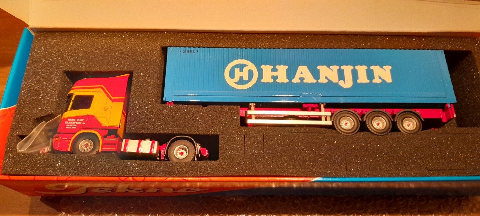 tekno scania henk vlot, Ophalen, Zo goed als nieuw, Bus of Vrachtwagen, Tekno