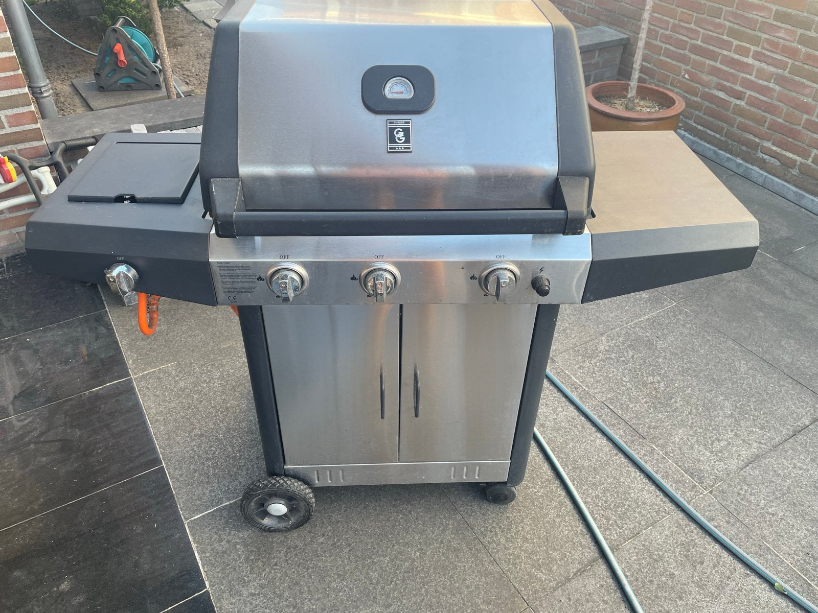 Zo goed als nieuwe buitenkeuken met gasfles en hoes, Ophalen, Zo goed als nieuw, Gas, Vrijstaand