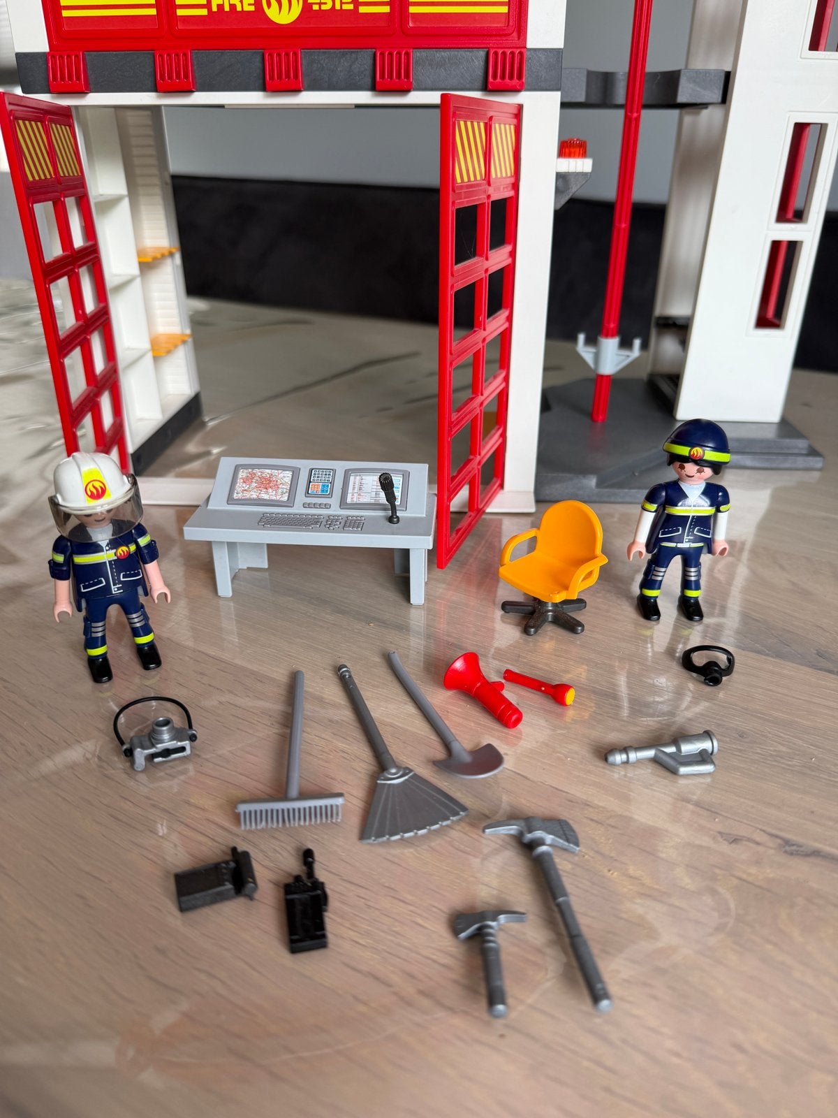 Playmobil Brandweerkazerne 5361 met figuren en accessoires, Kinderen en Baby's, Speelgoed | Playmobil, Gebouw, Complete set, Ophalen of Verzenden