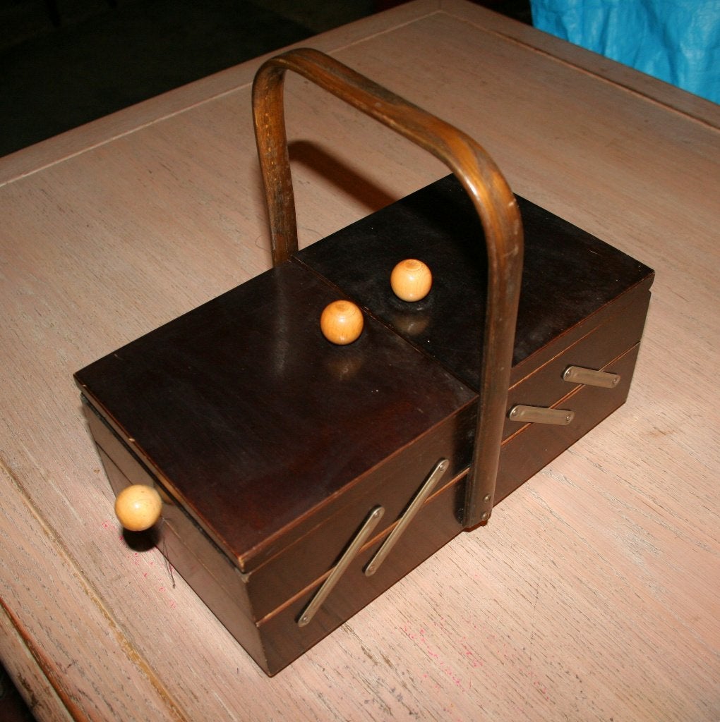Vintage naaikist met inhoud, Ophalen of Verzenden, Zo goed als nieuw, Overige typen