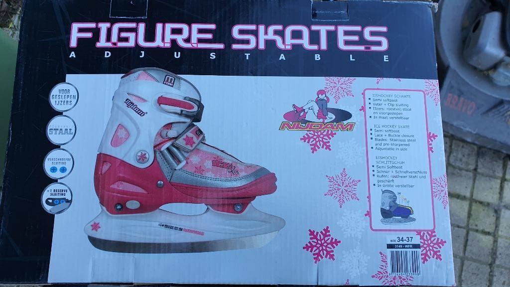 Kinderschaatsen. Nieuw in doos Een paar meisjes Ice Hockey s, Ophalen, Nieuw, IJshockeyschaatsen, Nijdam