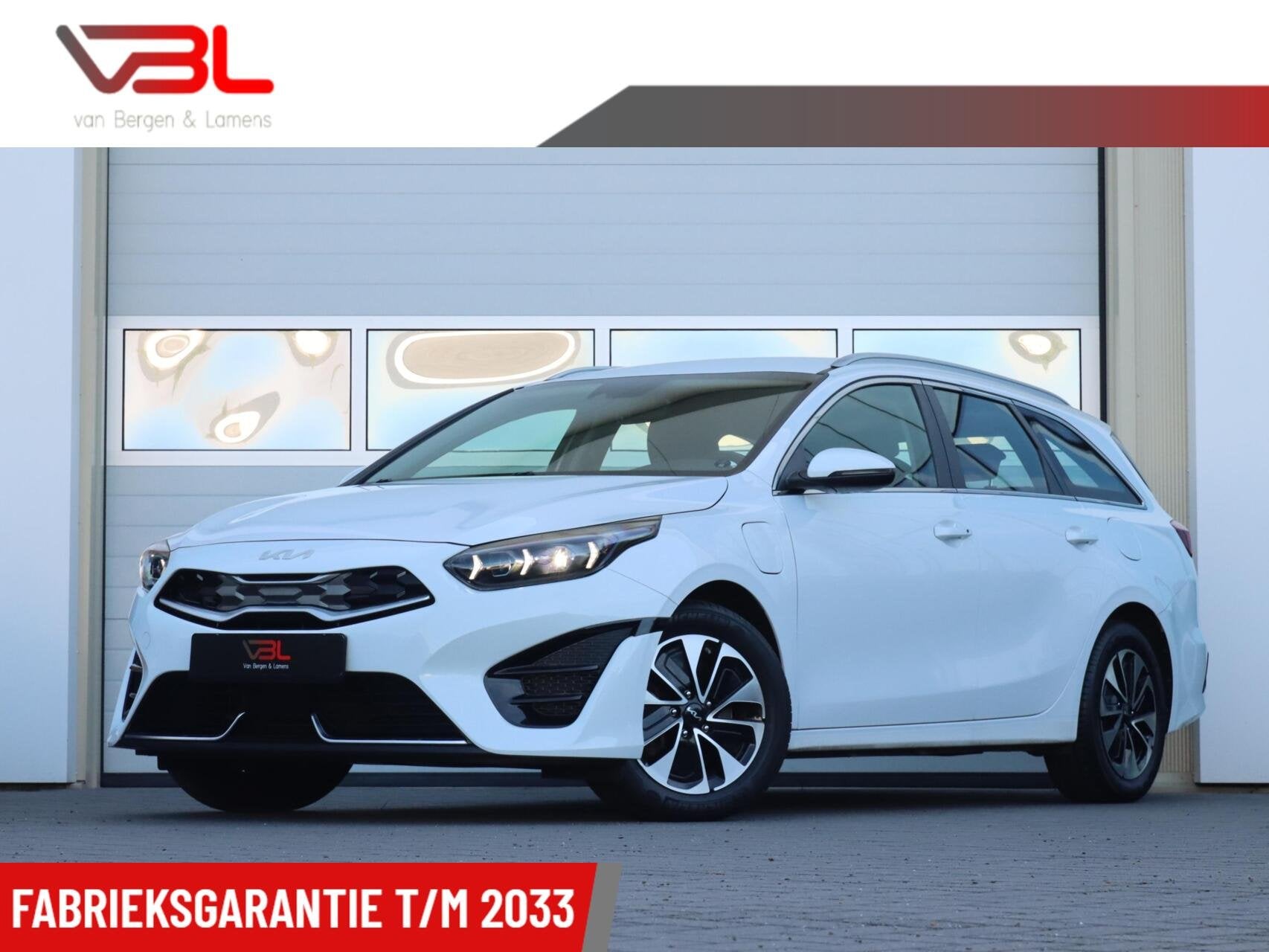 Kia Ceed Sportswagon 1.6GDI PHEV 140PK DynamicPlusLine | ACC, Auto's, Kia, Gebruikt, Met garantie (alle), Wit, Hybride Elektrisch/Benzine