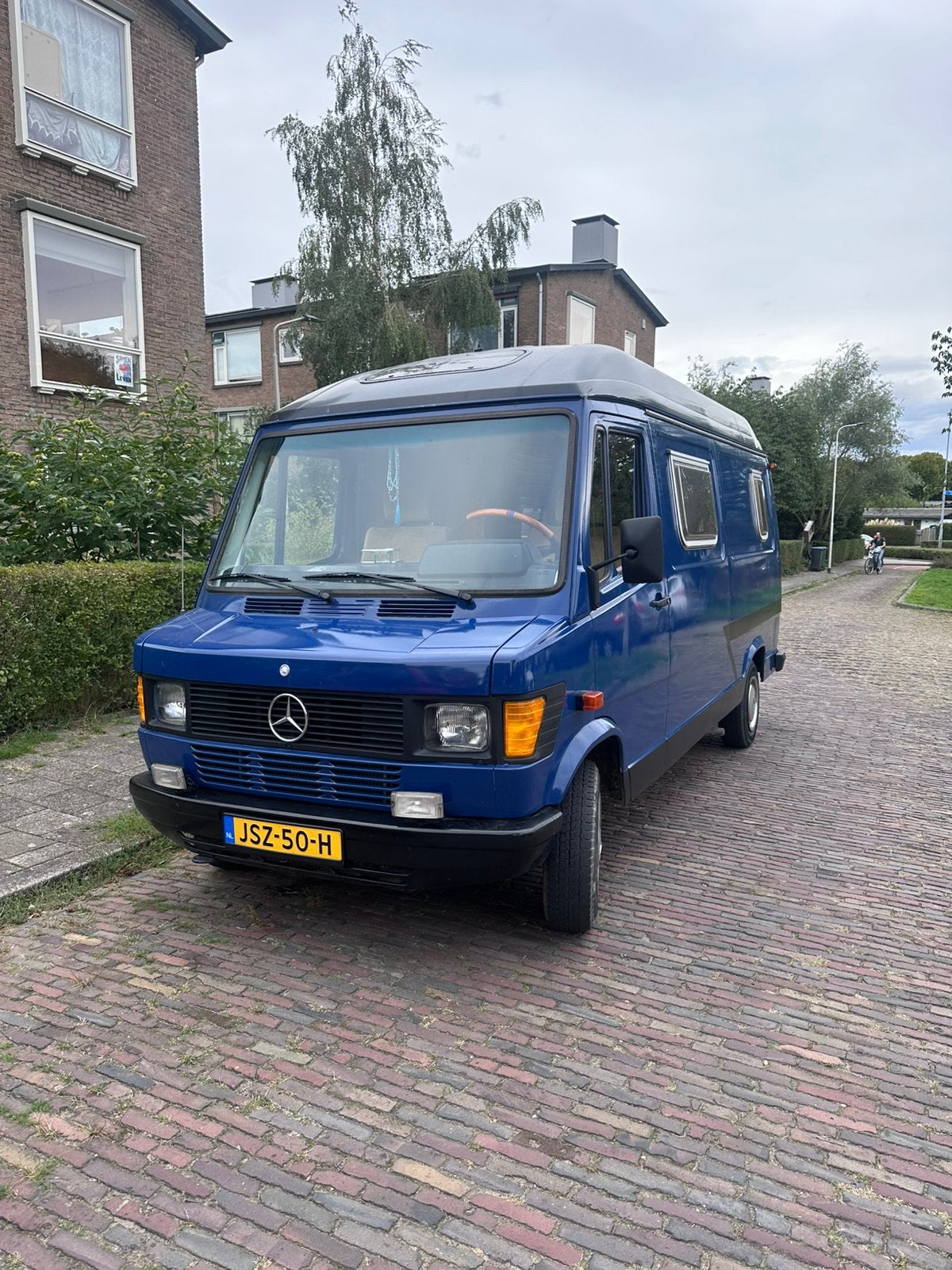 Mercedes-Benz 207D Camper 1981 | 5-bak | APK 06-2027, Chemisch toilet, Buscamper of Camperbus, Tot en met 2, Mercedes-Benz