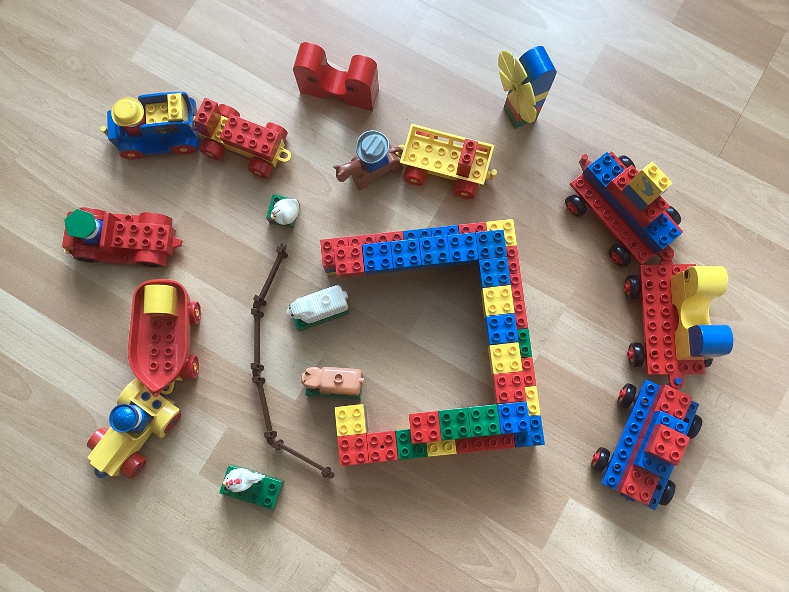 Kinderspeelgoed TEGEN ELK AANNEMELIJK BOD, Ophalen, Gebruikt, Duplo
