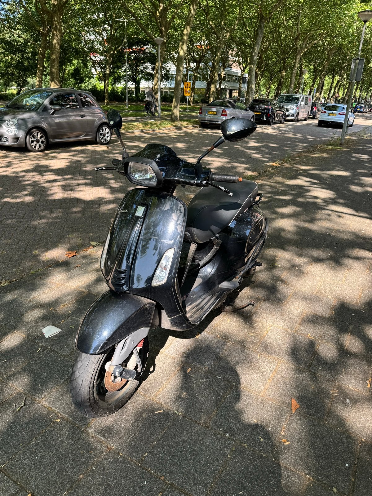 Vespa Sprint 50cc - Zwart - 2018- gebruikt jaar stilgestaan, Ophalen, Gebruikt, Benzine, Vespa