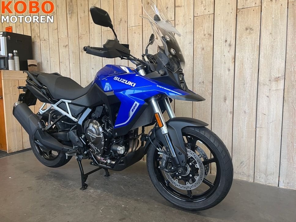 SUZUKI V-STROM 800 (bj 2024), Suzuki, 2 cilinders, Motorrijbewijs A, Bedrijf