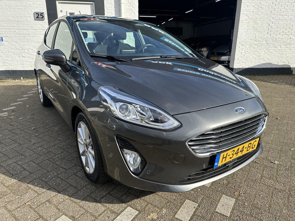 Ford Fiesta 1.0 EcoBoost Titanium /5 drs/camera/Nieuwe apk b, Voorwielaandrijving, Stof, Gebruikt, Euro 6