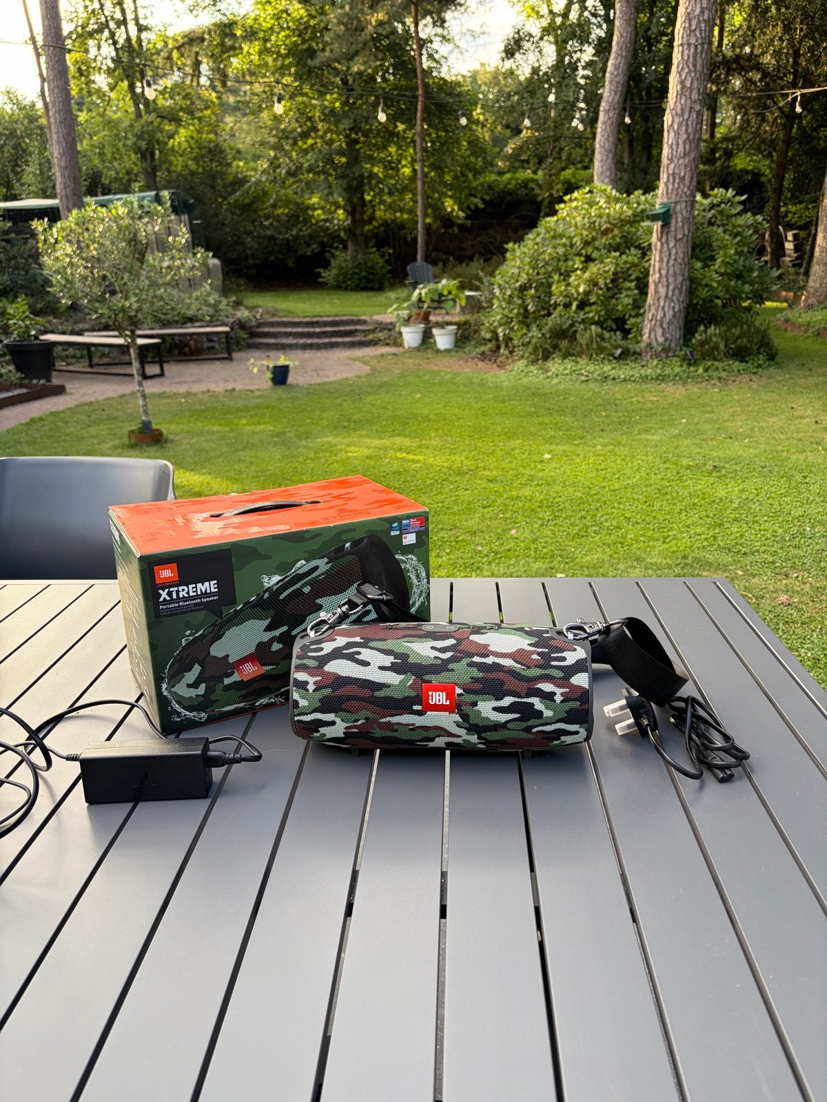JBL Xtreme camouflage met doos, draag cord en oplader, Ophalen, JBL, Zo goed als nieuw, Draagbare speaker