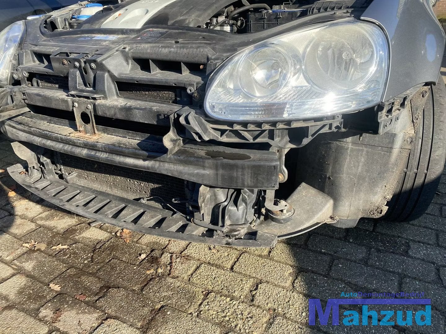 VW GOLF 5 1.6 FSI Voorfront front met koelerpakket koelerset, Gebruikt, Volkswagen AG, Berliner Ring 2
38440  Wolfsburg, DE, Volkswagen