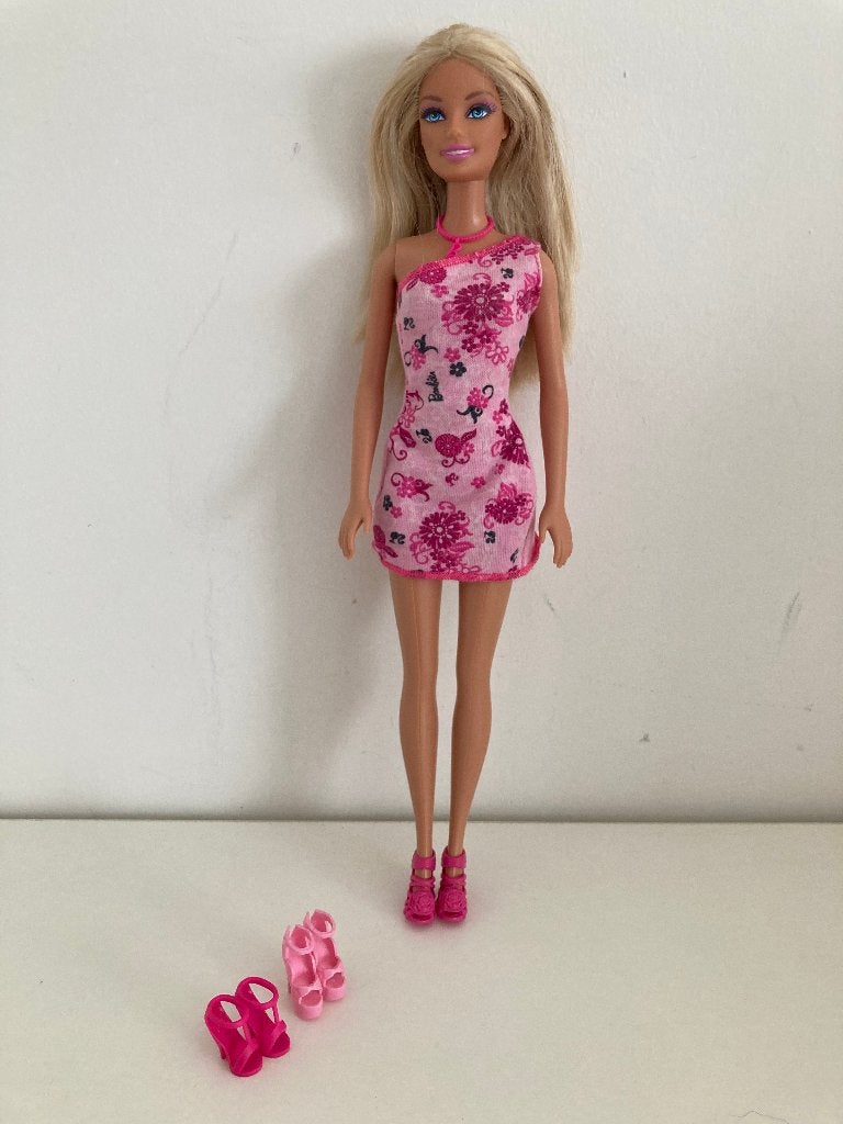 2 Barbie poppen, Ophalen of Verzenden, Zo goed als nieuw, Pop